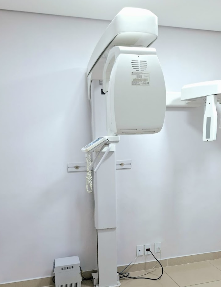 Fachada New Dents Moderna